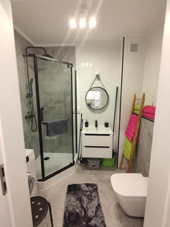 Lux Apartament Odkryj - Bieszczady Ustrzyki Dolne Eksteriør billede